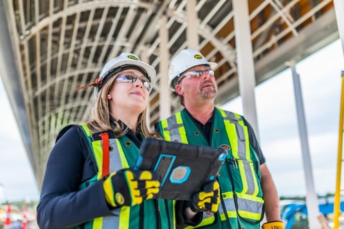 PCL field teams on a job site, collaborating more easily with trade partners and contributing to the goal of 'zero incidents' on construction sites.