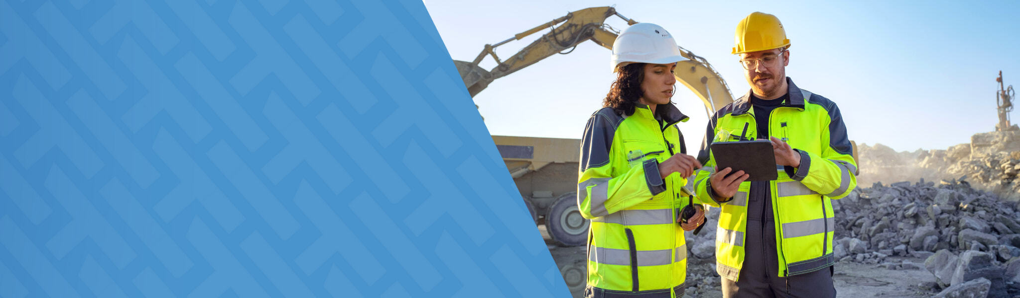 Image of Gray Construction workers on the job site on the right side with patterned HammerTech blue background on the left.