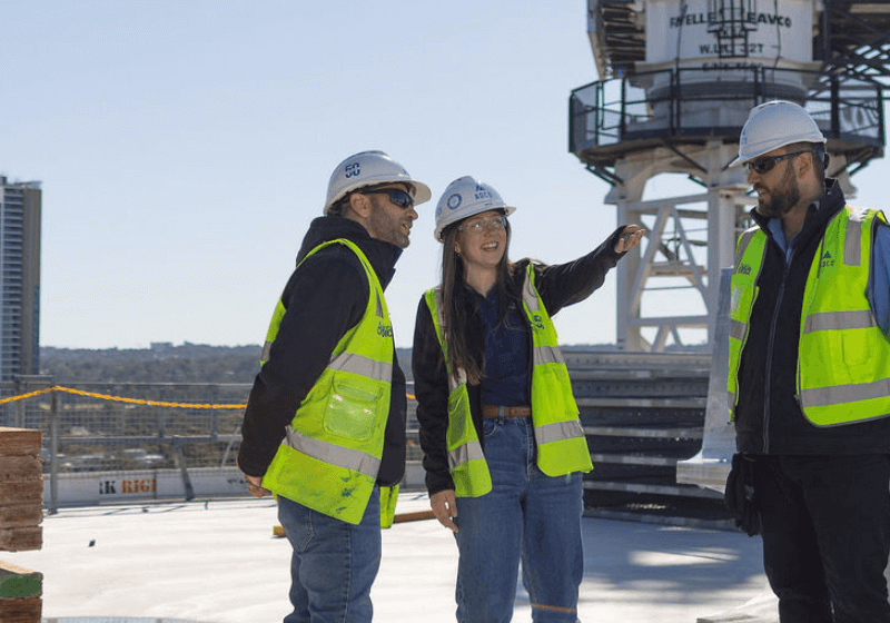 Industrial industry page header (800x560)